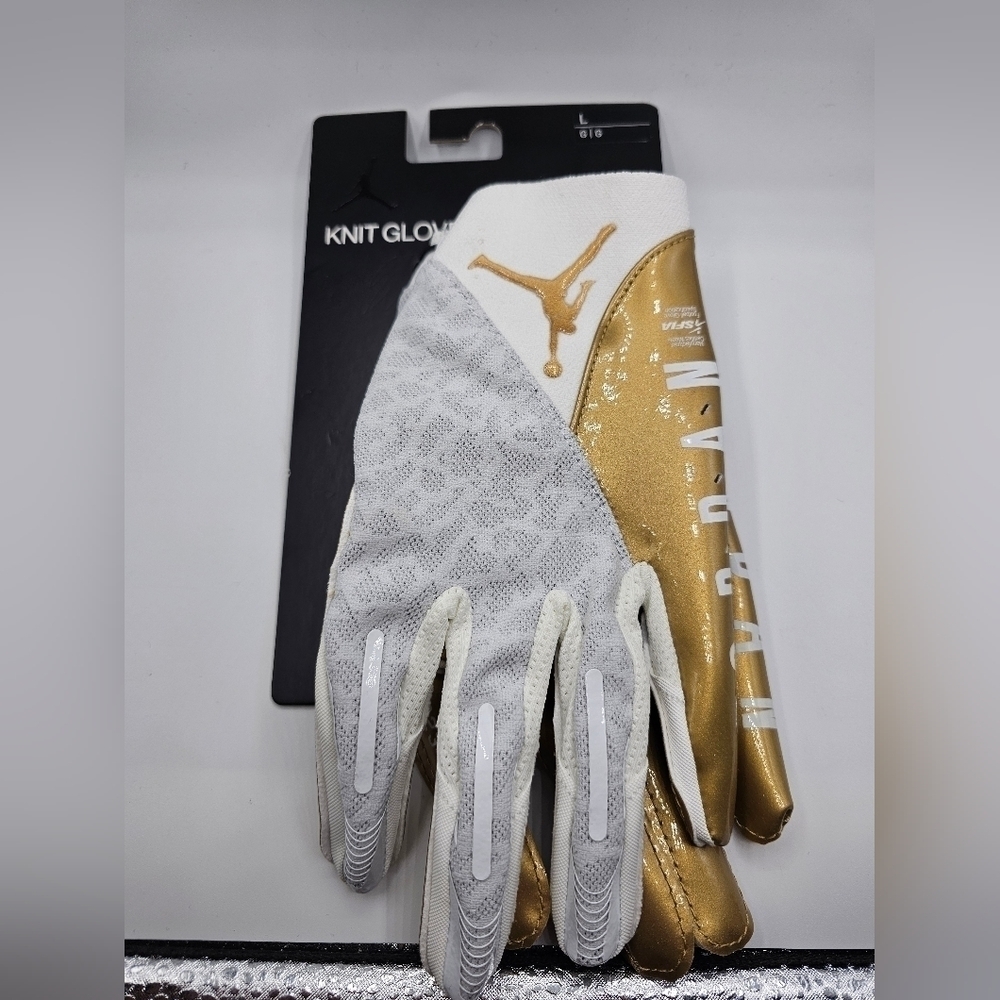 Air Jordan Vapor Knit 4.0 Metallic Football Gloves White Gold Size Large